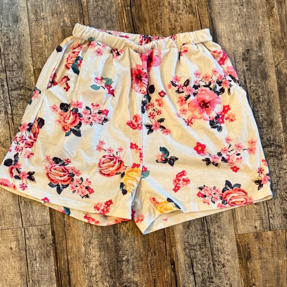 Floral Women's Shorts
